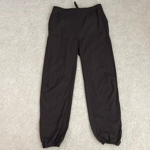 Lululemon joggers army green size 4